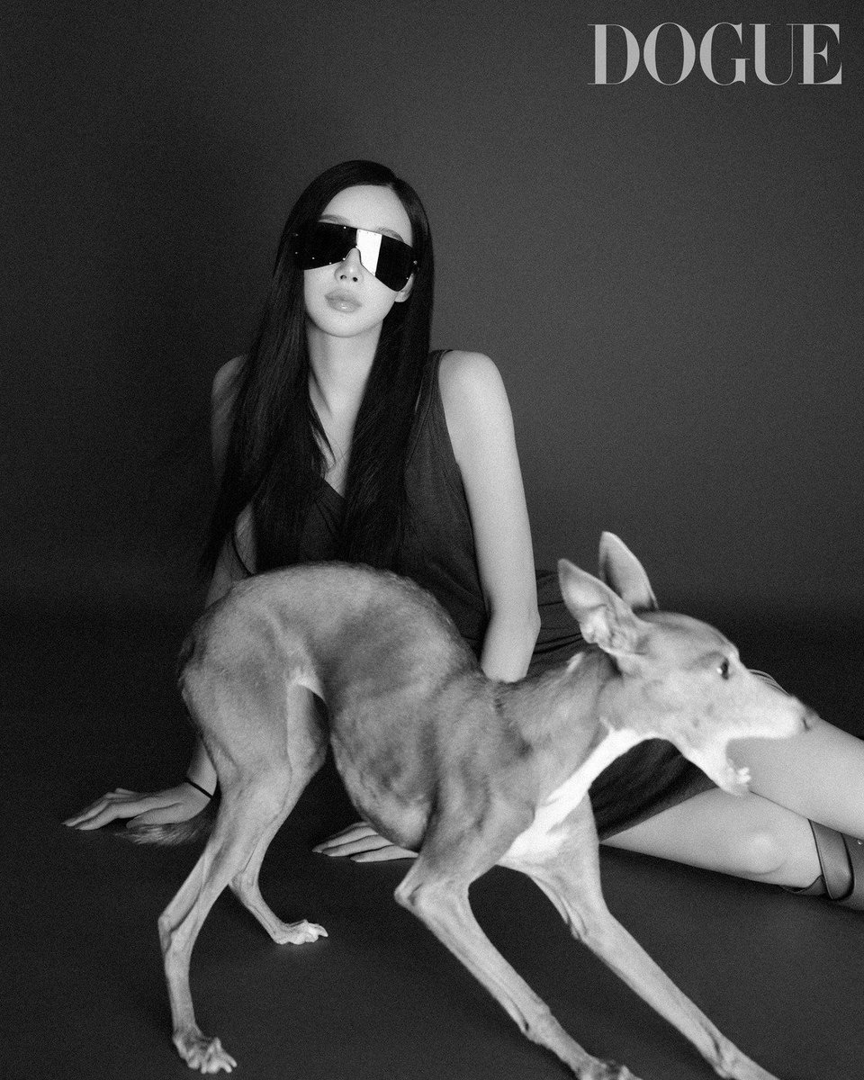 aeriminded's tweet photo. #GISELLE and #COOPER for Vogue Korea special "DOGUE Korea" https://t.co/8MYdo1r8zJ