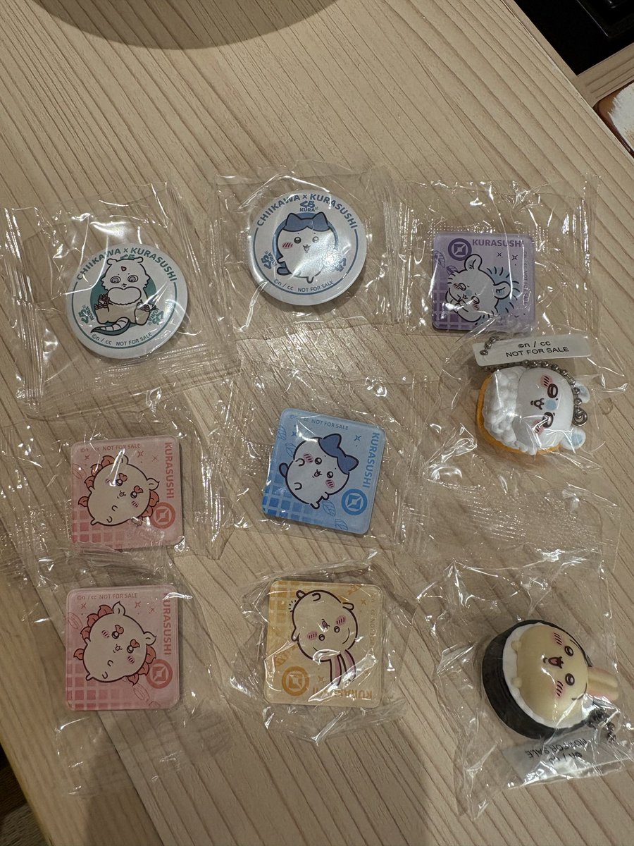 letmein75's tweet photo. ちいかわ　くら寿司　交換　びっくらポン

【譲】写真のもの
あのこ、ハチワレ、モモンガ、シーサー、うさぎ

【求】同種　ちいかわ

京都で手渡しか、郵送交換希望です。
お気軽にお声掛けください🙇‍♀️ https://t.co/vcdhPzMz4g