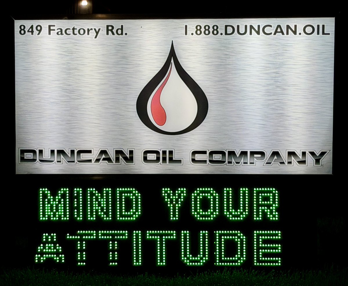 DuncanOil's tweet photo. Corporate Message Today
#changingthewayyouviewenergycompanies , #grindneverstops , #CEOLIFE, #RoadDog , #RM https://t.co/KSG93yLiW7