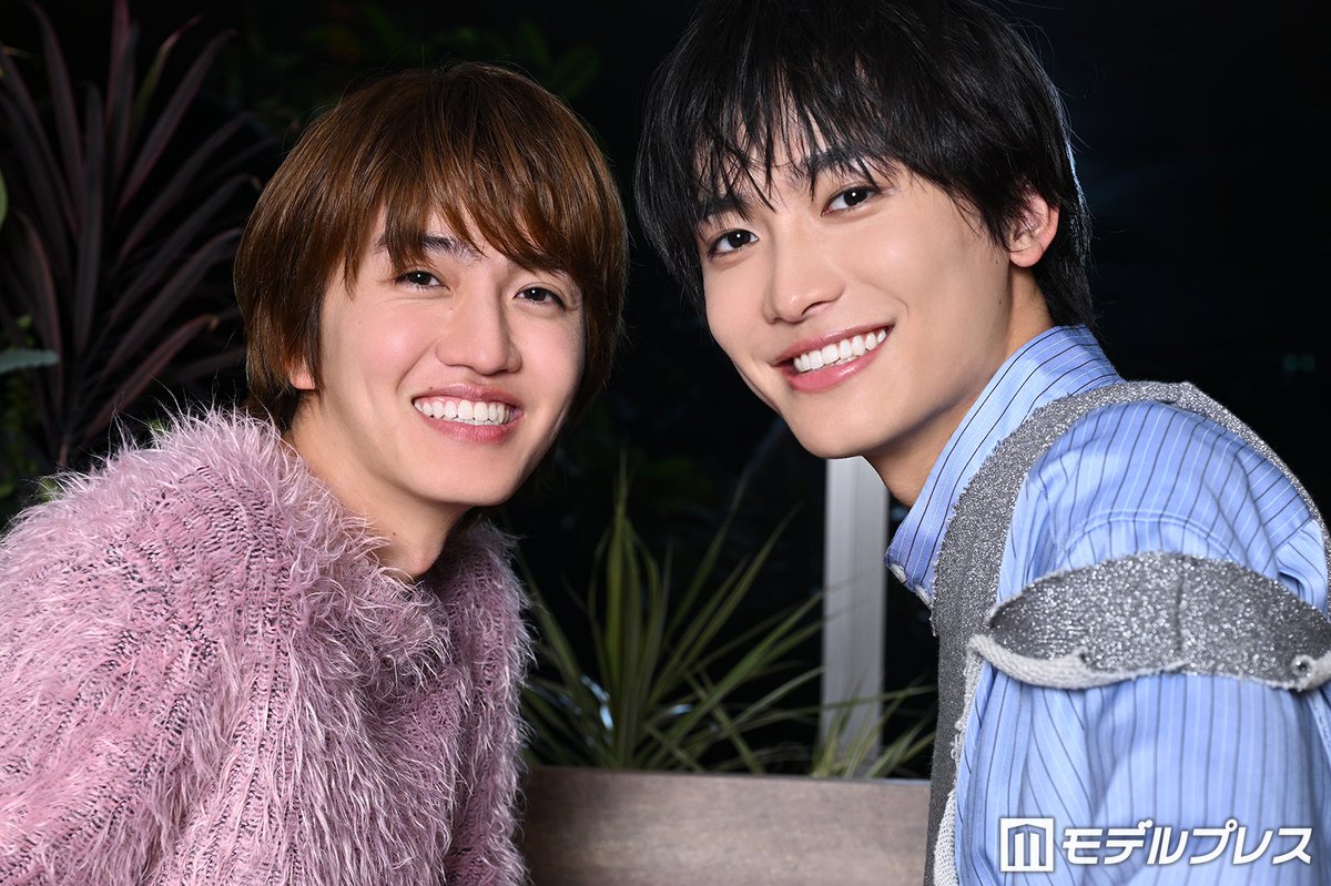 modelpress's tweet photo. 「ちょっと待とうよ、春虎くん」
インタビュー後編🫧

中川翼＆桜木雅哉（原因は自分にある。）
初めて遊んだ温泉で起きたアクシデント
https://t.co/jZvTZIfRl0

🧹もし2人がルームメイトになったときの分担は？
桜木：運転係、お風呂掃除
中川：料理

#ちょとら @dramaphil_mbs @genjibu_sdr https://t.co/JTfczfTaVW