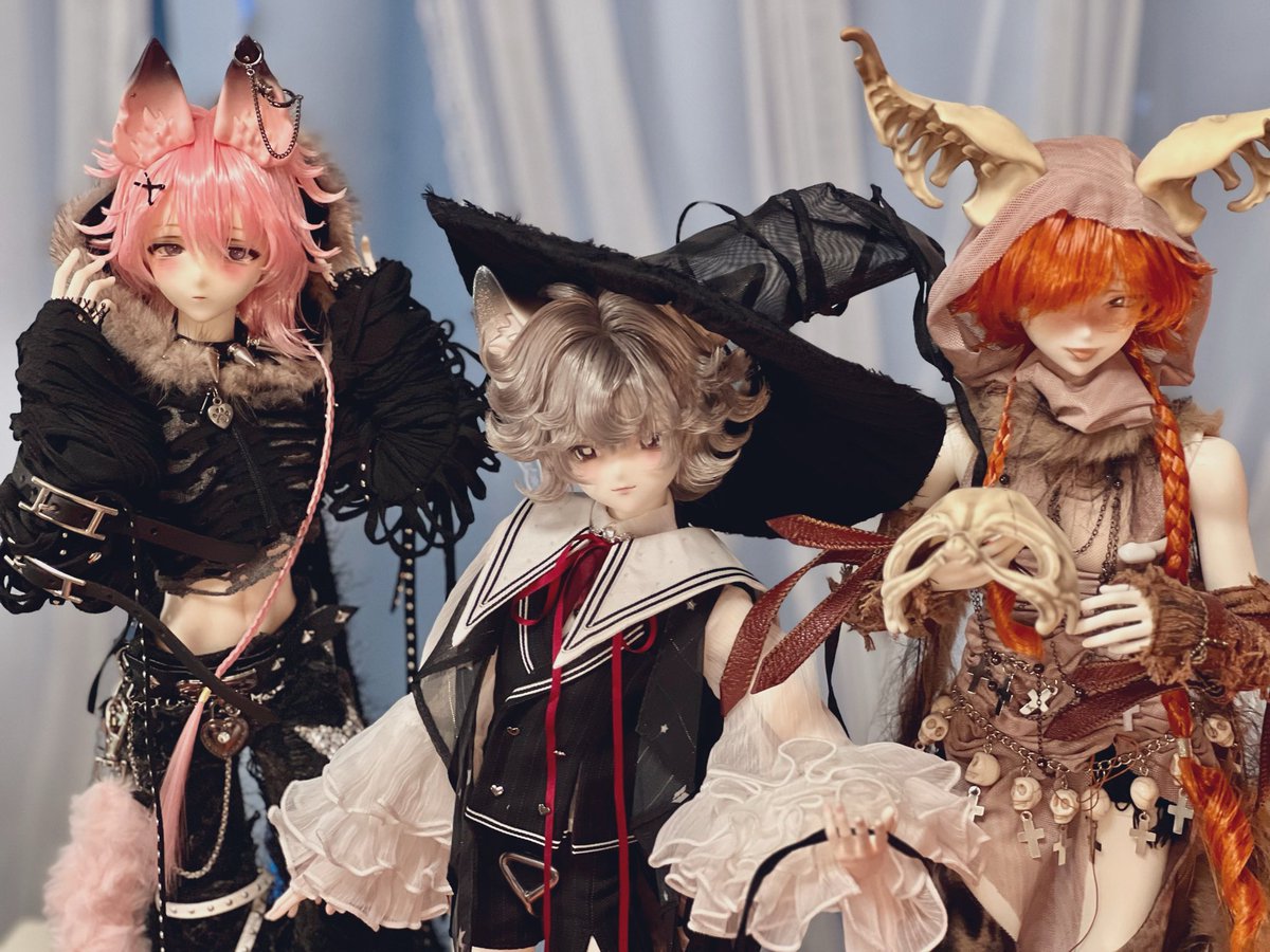 kurenainosigure's tweet photo. 我が家のDOLL ZONE 3銃士を連れてきたよ（DOLL ZONE 3銃士！？！？ https://t.co/uunroHAdvw