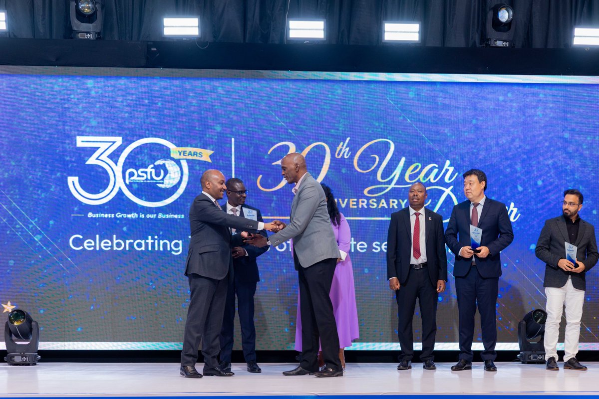 UNDPUganda's tweet photo. UNDP is honoured to receive this recognition from @PSF_Uganda! 🇺🇬

This award celebrates a 30-year shared development journey of institution building and private-sector-led growth. As we look to the future, @UNDPUganda remains committed to partnering with @GovUganda, @PSF_Uganda, and other partners to drive innovation, climate action, decent jobs for youth and women, and sustainable economic transformation.

#PSFUAt30