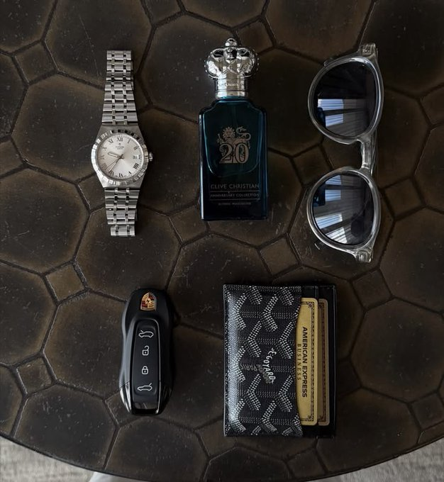 GentlemenxStyle's tweet photo. The goal: private views, expensive taste, and complete freedom. https://t.co/cmXWOZWFLW