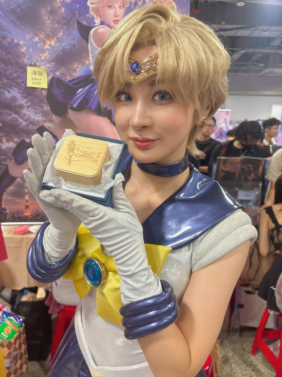ericliu0126's tweet photo. #FF47 
好久不見今天的水手天王星依舊美麗😍
特別的禮物給特別的妳，看妳喜歡的樣子就值得了❤️
ついにまたJILI様に会えた。今日のセーラー・ウラヌスは相変わらず美しい😍
特別なあなたへの特別なプレゼント。あなたが気に入ってくれた様子を見て、贈ってよかったと思った❤️
Coser：@ilovely1007_ https://t.co/tRzvqfODiR