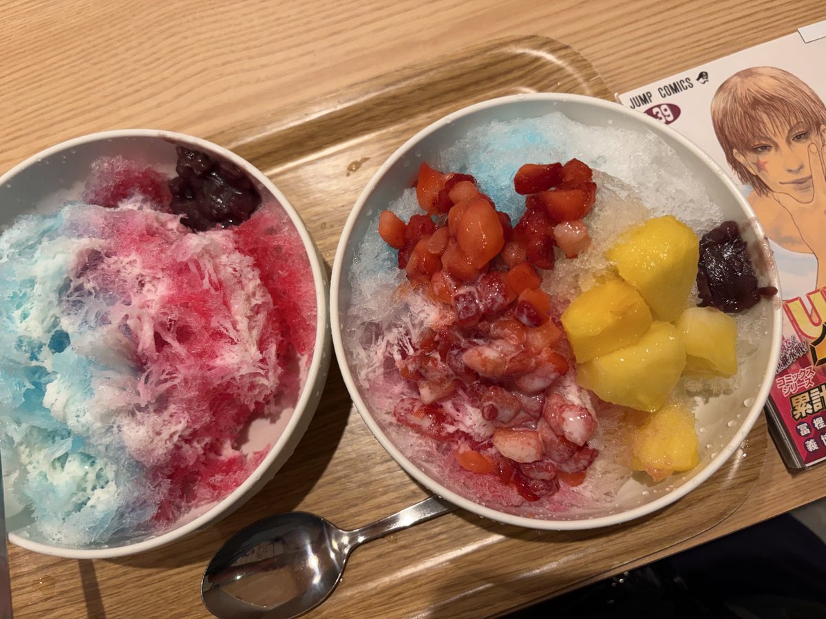 heart_jinro's tweet photo. 漫画を満喫する漫喫。
かき氷がサービス内とか、最近のネカフェ凄すぎ。 https://t.co/Diil31cWDH