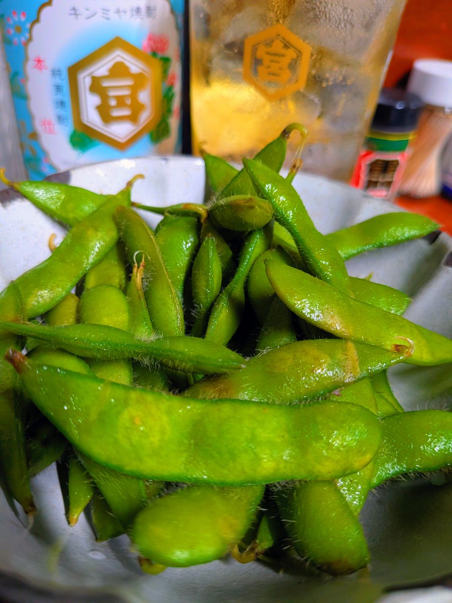 P30035642's tweet photo. 毎回ホッピー健康生活🍺💕😋　やったぜ華金🌟　＃枝豆 380円✨️スタート https://t.co/zeDWOXGEpa