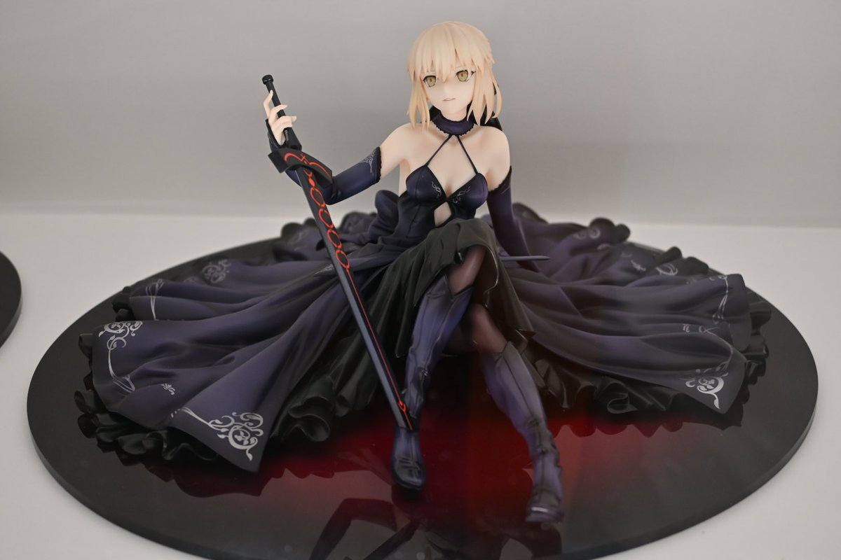 medaka_ikuyo's tweet photo. #FGO 
#星見の回廊 

コーナーには歴代、プライズから受注販売品までの様々なフィギュアが飾られたスペースもありましたが…流石という他なし🙏並べ方が素晴らしい✨ https://t.co/mC4c8nqDDl