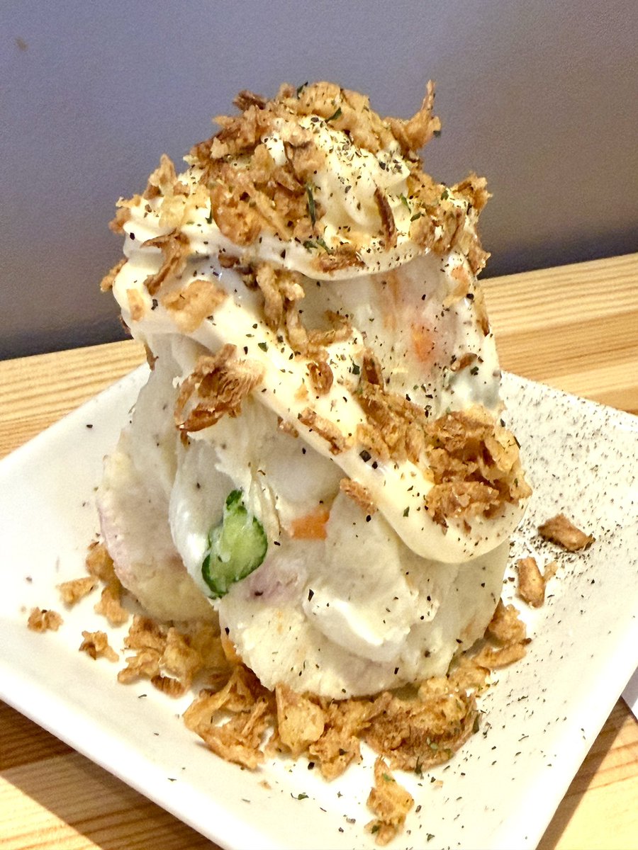 waffle720's tweet photo. こーいうのでいいんだよ
こういうので https://t.co/r6qYxoUUYV