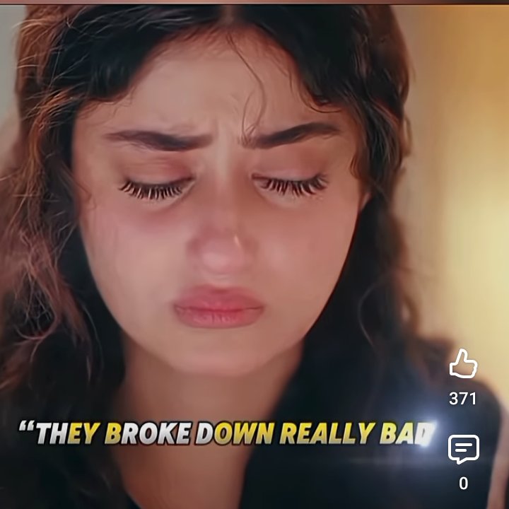 proudindia71088's tweet photo. I want to know Pakistan me aisa kaunsa aspataal ya doctor hai jo apko tank me pani me rehne ke baad treatment lene ke baad discharge hote wakt eyelashes aur blush lagake de.

Unintelligent acting is acceptable?

Hospital me bhi lashes?? https://t.co/9kHHLlk5Za