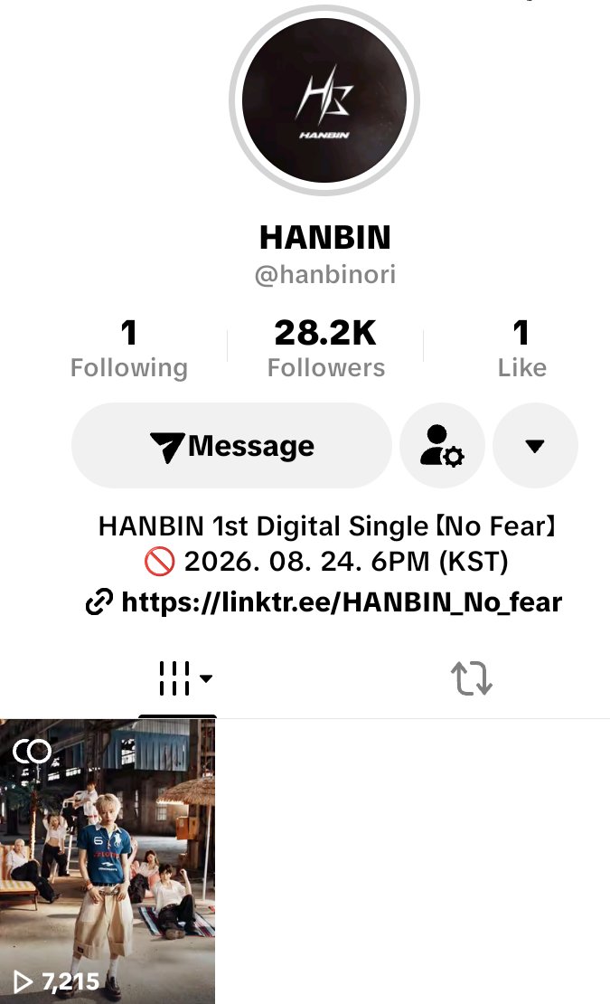 HANBIN_FANPAGE_'s tweet photo. 🔥HANBIN has officially dropped the MV teaser on his personal TikTok account! 

#HANBIN #Heung_Hanbin #No_Fear https://t.co/9MrutrQyxL