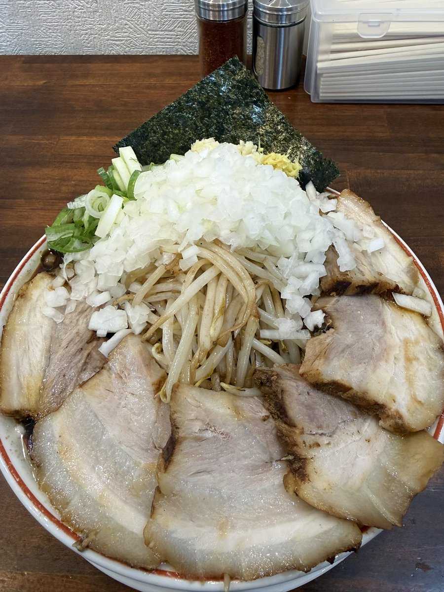 Heine_Aegis tweet picture