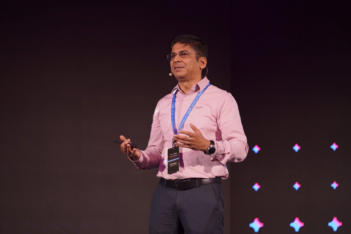 Sweetymwv's tweet photo. The biggest opportunity lies in bringing academia and industry closer. Students can work on problems companies have rejected, while professors collaborate directly with industry.
#InMobiEncore26 https://t.co/n6NDM35rLY