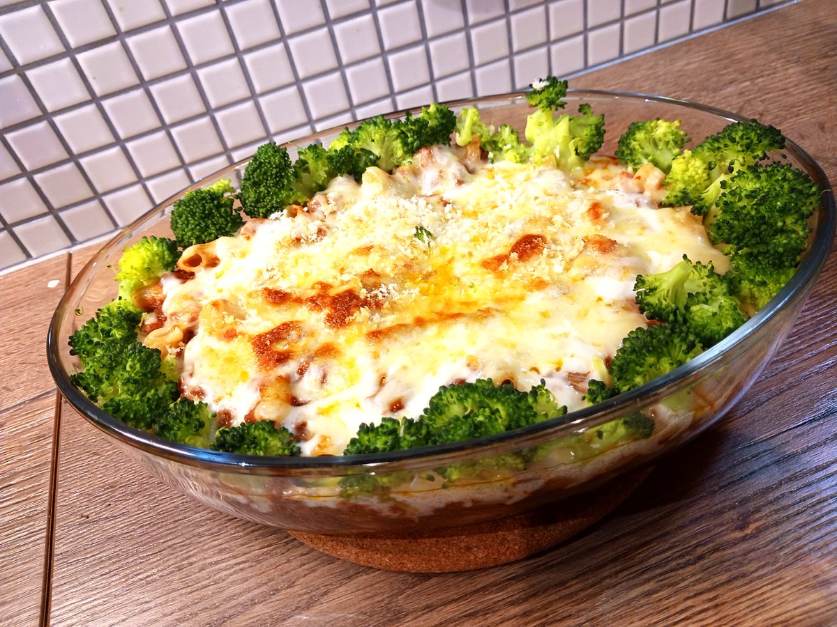 Haruka29_'s tweet photo. 夜ご飯作った！！
ブロッコリーに侵食されました https://t.co/K4azhYmZc2