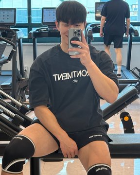 ibralkhatib's tweet photo. 연애 생각 있는 분?
 #게이 #군대 #게친소 #ㄱㅇ https://t.co/lgtMPVYNLD