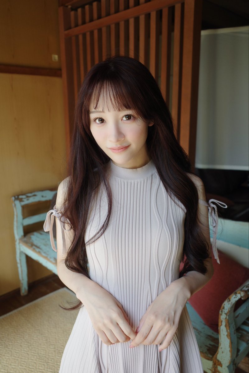 otoshima_risa's tweet photo. 本日発売の「Ray 2026年10月号」に
あんりさで掲載させていただいています📖✨

あんりさ仲良し姉妹の着回し企画で
撮影しました🍂

撮影もとっても楽しかったです😊
是非、チェックしてね！！ https://t.co/g3MLXYVXLe