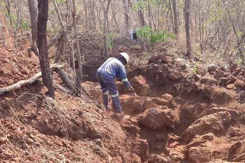 agenceecofin's tweet photo. Terres rares : le soutien de Washington fait avancer le projet mozambicain Monte Muambe https://t.co/IhbLH9C8m4 https://t.co/36hd4PGtr9