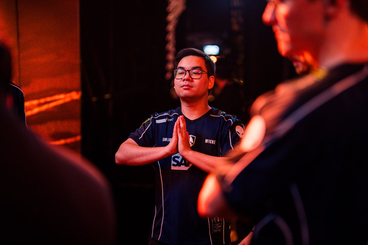 dota2ti's tweet photo. 👊 @teamliquiddota survive the decider against @FalconsEsport, 2-1.

The 2025 champions are eliminated.

#TI2026 #Dota2 https://t.co/MxZnDkRc4K