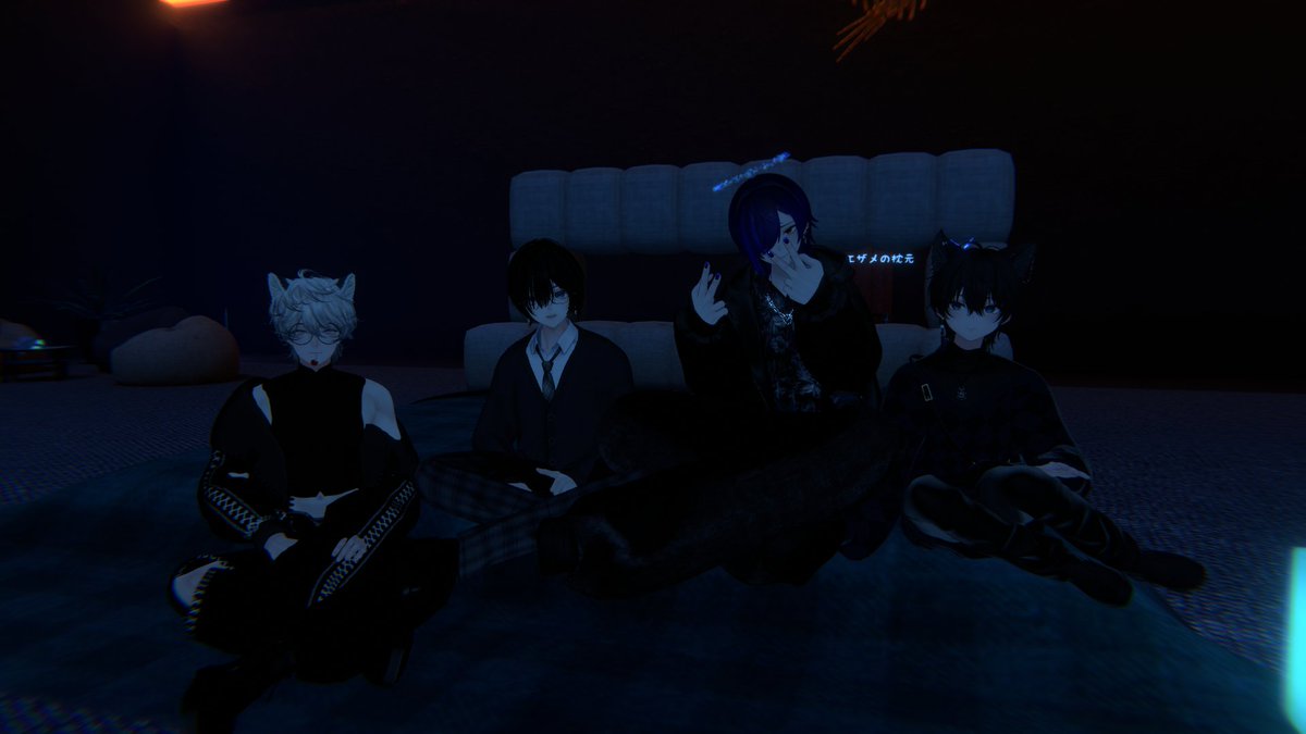 nekomoti_vrc's tweet photo. 顔が良い４人でちる https://t.co/L3UjRt18GS