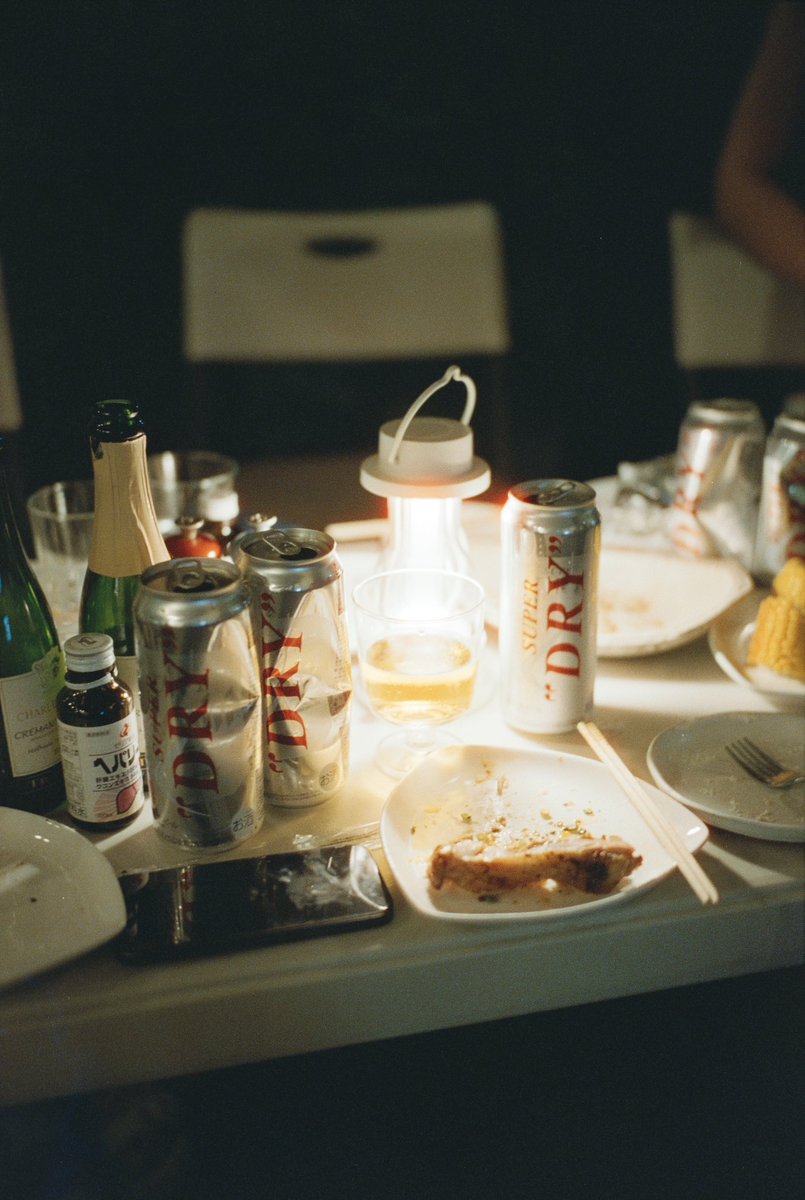 ko_i_e's tweet photo. CineStill 800T https://t.co/JyB8hJuNdN