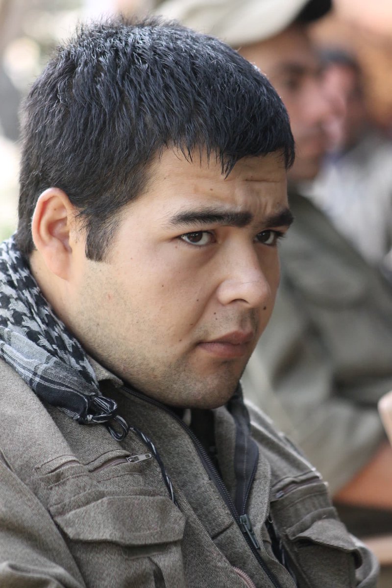 glidaxame_'s tweet photo. Şehîd Mordem Tolhildan,Şehîd Boran Aswase,Şehîd Baz Serhed,Şehîd Agir Mêrdîn https://t.co/ut1C02HksZ