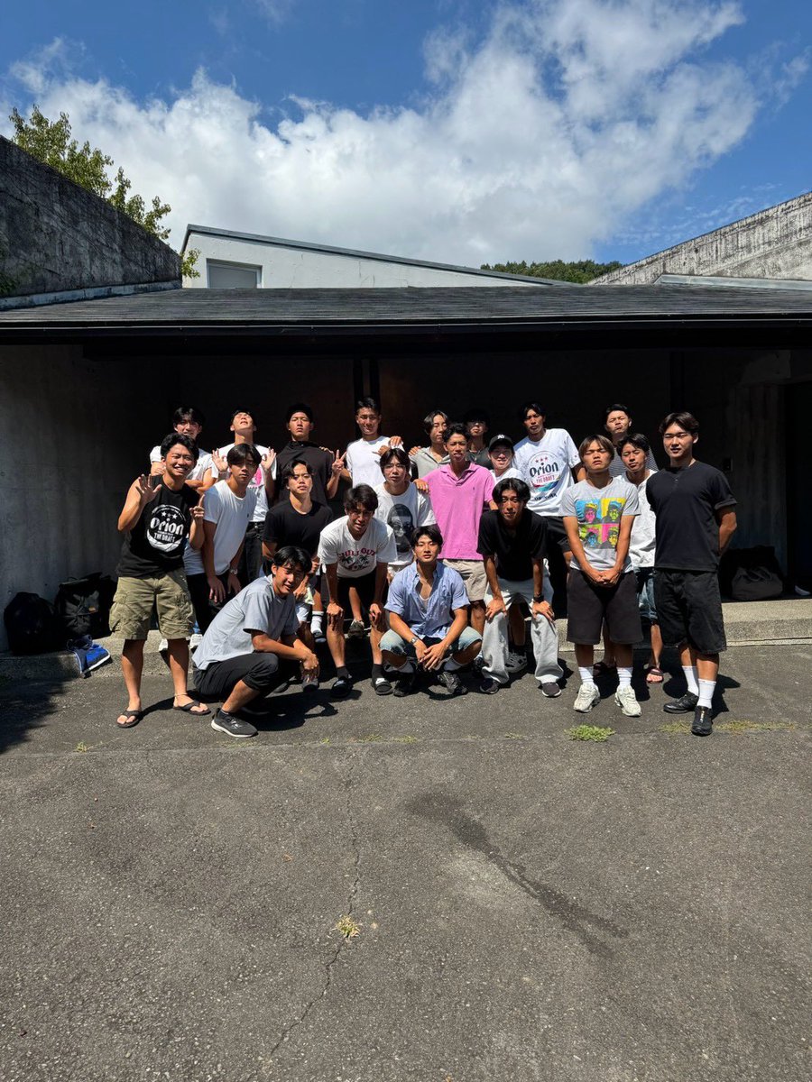 ishii__haruto's tweet photo. 今週は合宿に代旅行と多くのことを経験する1週間でした。

合宿ではたくさんの人と関わって、同期や先輩と真面目にサッカーのことを考えたり、楽しい時間を過ごしたりとても充実しました。

代旅行はとにかくめちゃくちゃ楽しかったです！

改めて仲間を大切にしていこうと思いました。 https://t.co/j6yxrzqhcQ
