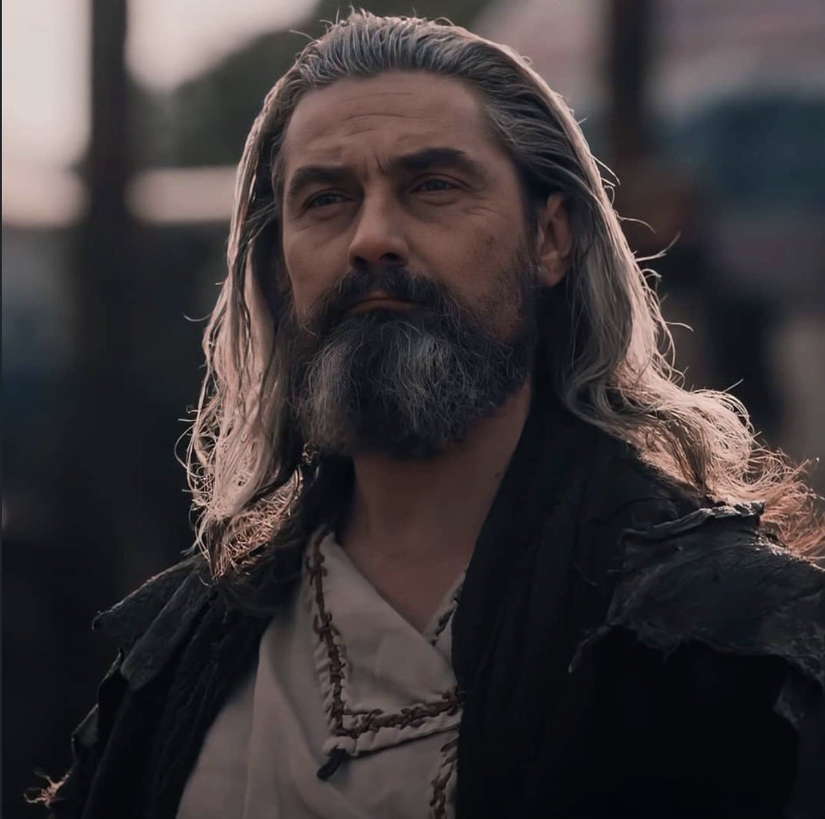 ebrahim_hw's tweet photo. رسمياً 🔥⚔️
إنضمام تاريخي ومفاجأة قوية جداً! 🥶

المبدع نور الدين سونماز ينضم إلى مسلسل محمد سلطان الفتوحات بدور قائد جيش أوزون حسن (ألباغوت توري بيك)❤️‍🔥

القائمة والقادة اللي عند أوزون حسن بقوا أثقل واقوى من اللي عند محمد الفاتح…😭

انضمام الموسم ✨

#mehmedfetihlersultanı https://t.co/CHhgnHvgeB