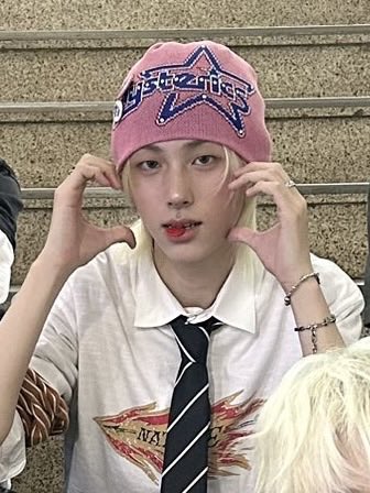 kureumesmind's tweet photo. 피크물교잇는거 똥개그자체ㅜㅜㅜ💕💕🫰
비니 너무잘어울랴요… https://t.co/5M4Bs3Dm7v