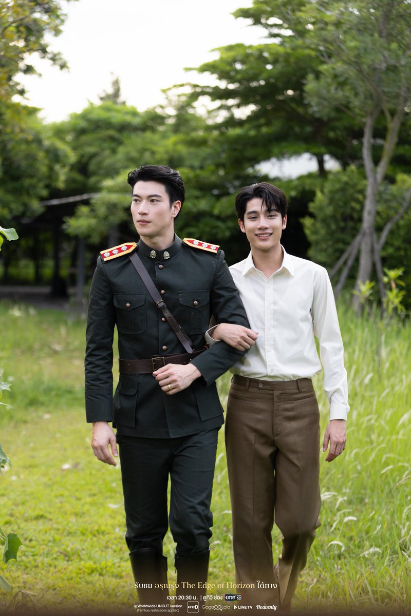 ArunRungTH's tweet photo. ภาพเบื้องหลัง อรุณรุ่ง The Edge of Horizon EP 9
[Sunrise Version]

ทุกวันเสาร์ เวลา 20:30 น.

รับชมทาง
📺 20:30 (GMT+7) | ดูทีวี ช่องวัน 31 (Thailand only)
🌎 21:30 (GMT+7) | ดู Worldwide UNCUT version : oneD, GagaOOLala, Heavenly, Line TV 
(*Territory restrictions applied)

#อรุณรุ่ง #TheEdgeOfHorizon
#อินองศา #InnOngsa #ช่องวัน31