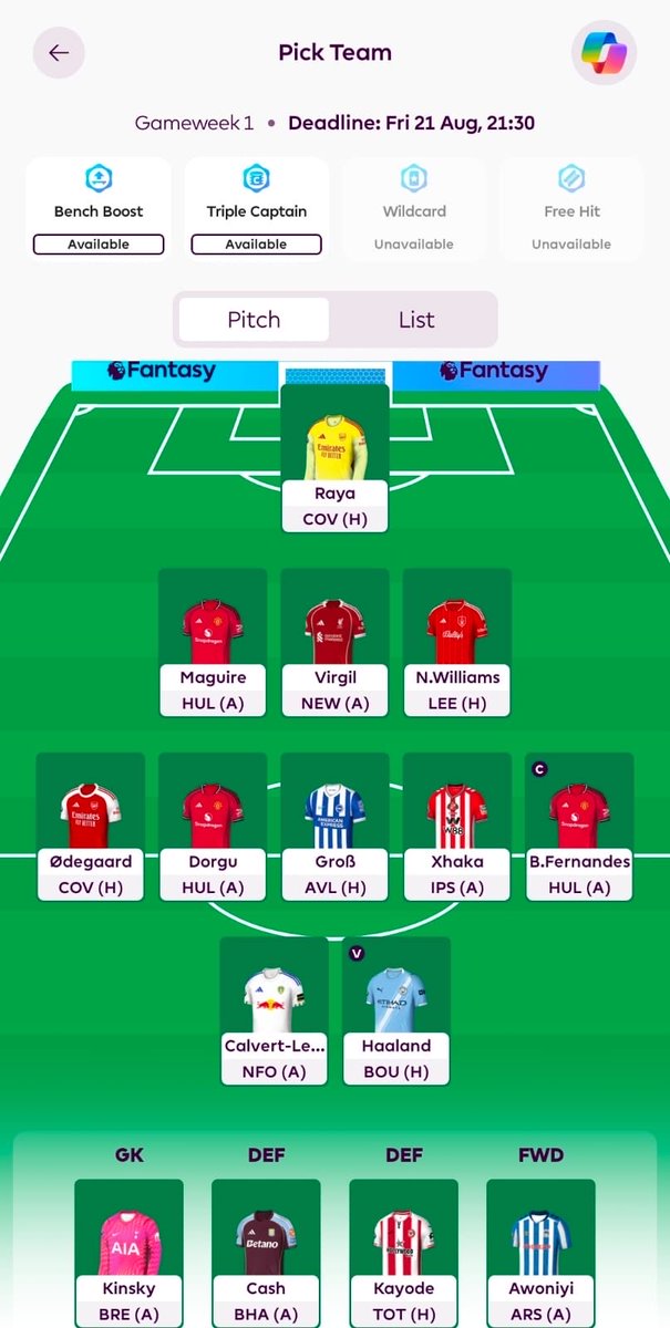 Evra's tweet photo. Happy Friday & Welcome back to the PL 🔥

Many people are asking me about FPL and all this. People want me to show my powers like I did with my WC predictions 🤣

So guess what, I'm taking part in FPL for the FIRST TIME this season 😎

Join the ILTG league and see if you can beat me! I'll take it easy 😏 

https://t.co/rzTCJT4wDj
Code: f5b7dk 

How does my team look?! Bruno my captain 👑