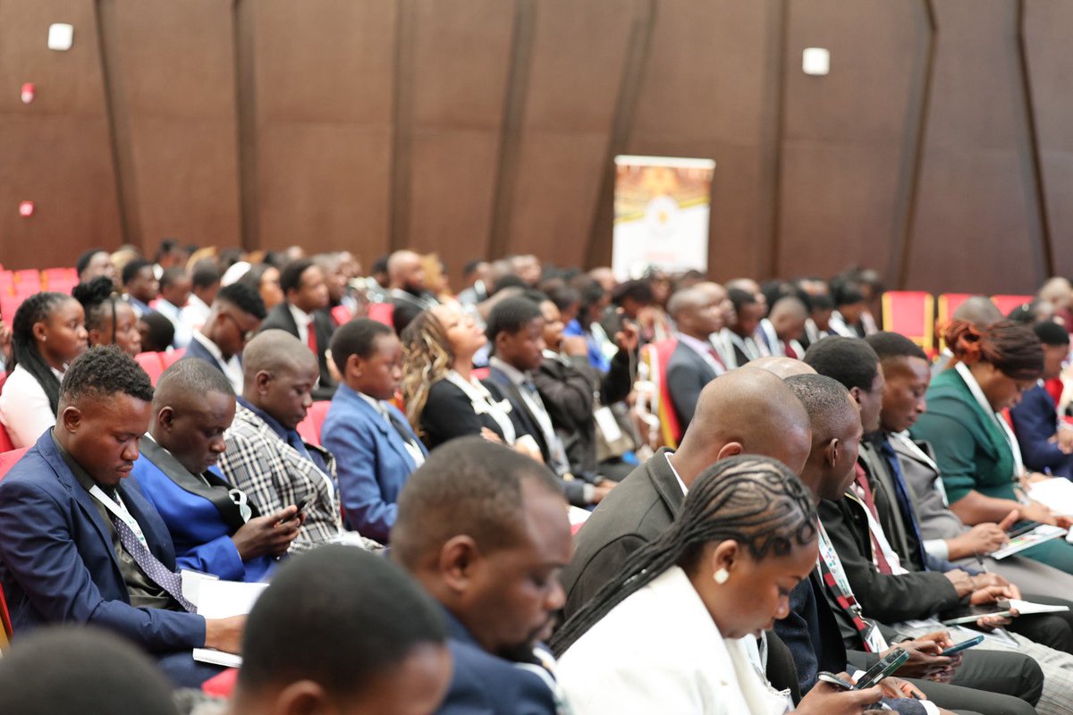 UNFPA_Zimbabwe's tweet photo. At the 2026 Youth Model Parliament, Steady Makunike , representing @UNFPA 🇿🇼Representative Ms. Miranda Tabifor, delivered solidarity remarks highlighting the importance of holistic youth empowerment.

From sexual and reproductive health, mental well-being to economic opportunity, young people must be equipped with the knowledge, rights and resources to lead.

She affirmed UNFPA’s commitment to partnering with the @ParliamentZim , @zimyouthcouncil and @Zimbabwe_Inst to advance youth leadership, accountability and meaningful participation in national development.

#YouthModelParliament #YouthLeadership #YouthEmpowerment