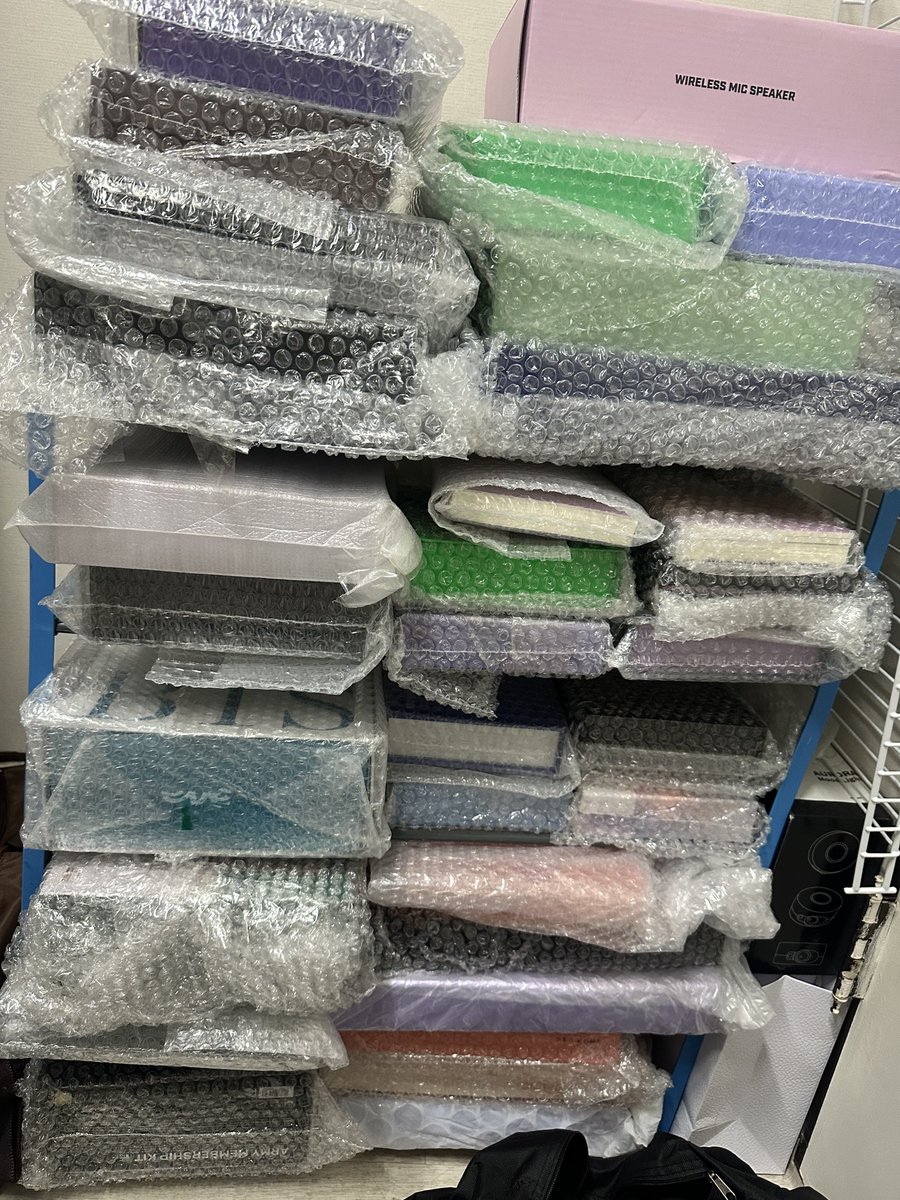 nu0865's tweet photo. Bts merchandise bulk sale
Dvds and albums, 32+
All 25.0
Korean bank, korean address
(At my wh)
Dm for details

방탄소년단 남준 알엠 석진 진 윤기 슈가 호석 제이홉 지민 태형 뷔 정국 bts rm jin suga jhope jimin v jk 머스터 메모리즈 디비디 블루레이 특전 앨범 미니포카 콘서트 https://t.co/UZikmw0NAB