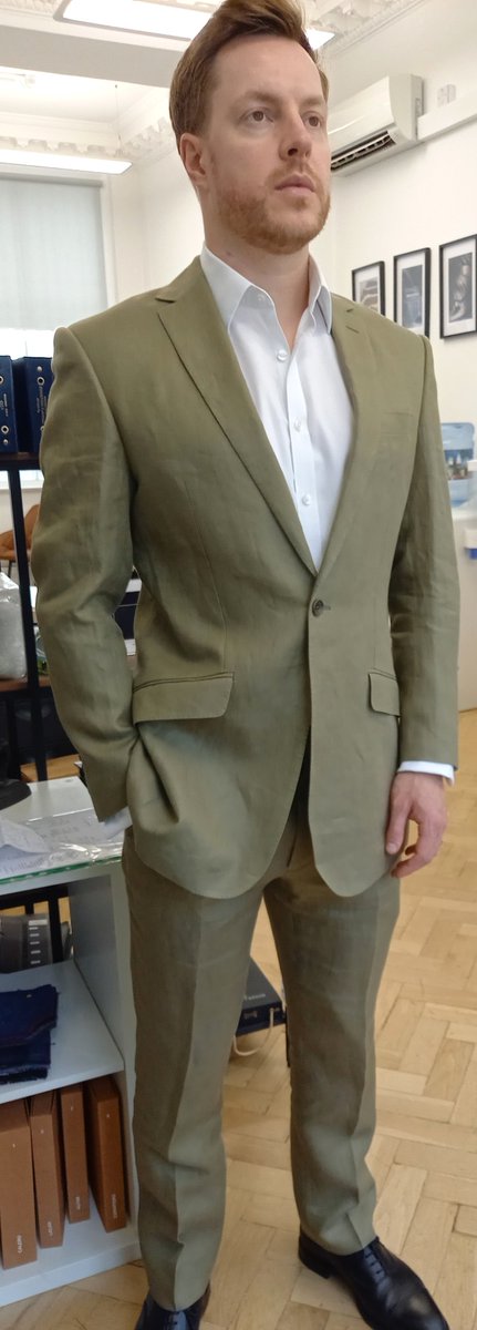 JasperLittman's tweet photo. Following on from last week's pure linen suit: https://t.co/I9UDkiXsWx, here's another one in khaki this time.
Prices for linen suits start from £1429 for a 2-piece.

#linensuits #madetomeasuresuits #SavileRow #tailoredsuits #summersuits #bespoke #HuddersfieldFineWorsteds https://t.co/CY46J7ttWe