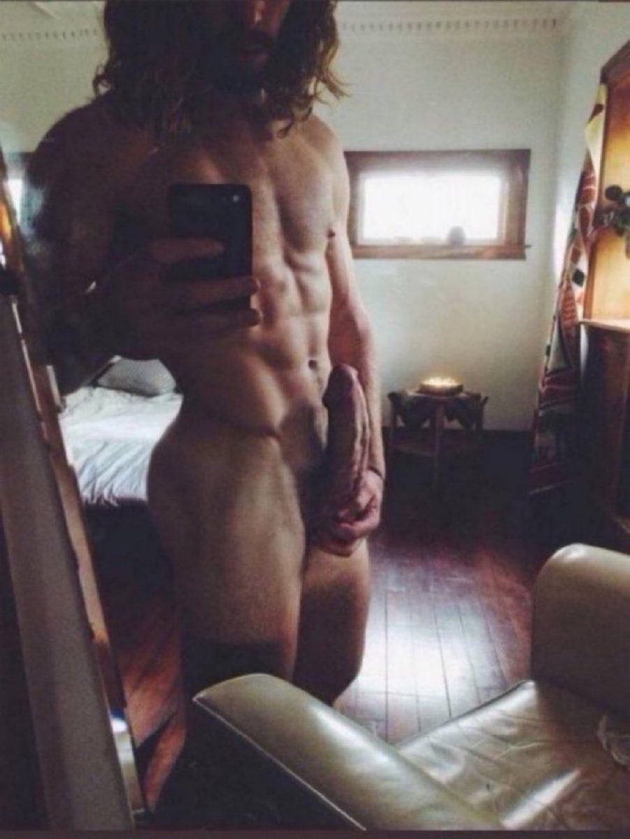 viidyss's tweet photo. can u handle daddy’s huge dick? 🤤 

😈 follow -> https://t.co/AgYizQimIN https://t.co/U61uK6WfBP