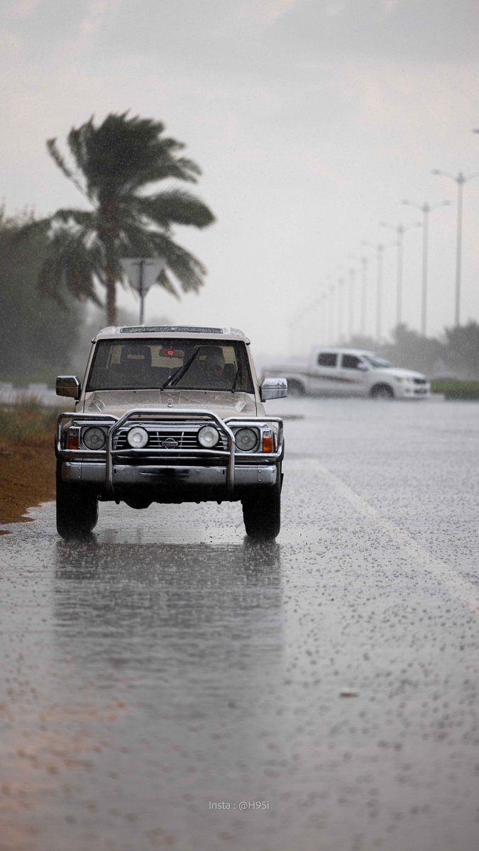 _vwvw's tweet photo. امطار مدينة العين 🌧️✨. https://t.co/DtPiSgkPaX
