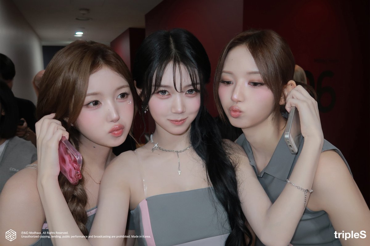 YubinFr's tweet photo. 📸 ⋮ BLOG ⊹ 21.08.26

Photos Behind-the-Scenes de #Yubin pour la 2ème semaine de Music Show  <Baby Flower> sur le blog de tripleS 

→ #tripleS #트리플에스 #공유빈 #Yubin https://t.co/5uv0m07Nqc