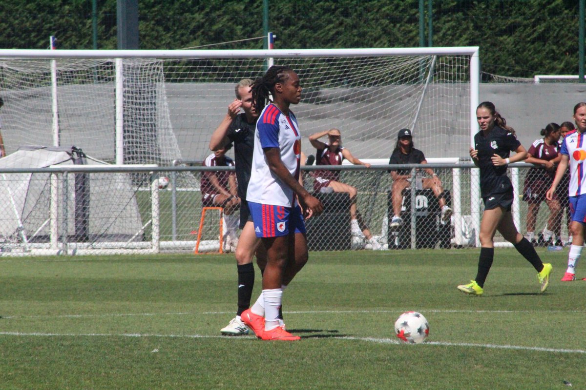 fenottes's tweet photo. OL #Lyonnes s'offre un premier succès en amical contre Aston Villa
#AVFCOLL #AstonVilla
(O&L : https://t.co/cN9RukO3XY) https://t.co/ZDEdq08WWC
