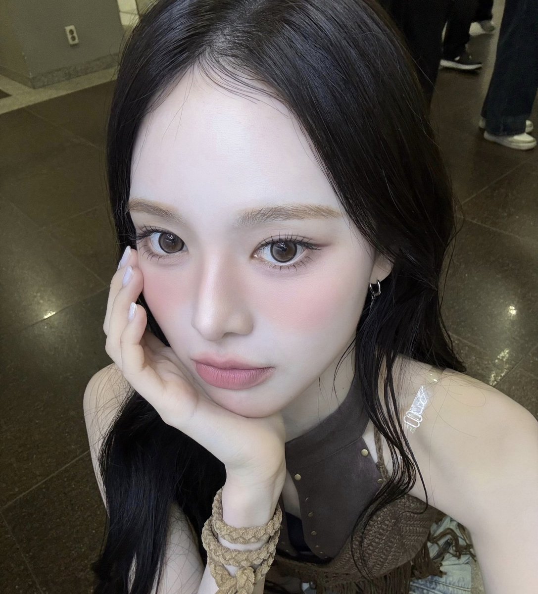 iznaya_00's tweet photo. 오늘 사진 축복 끝이 없다 https://t.co/YGzLjR8Jhl