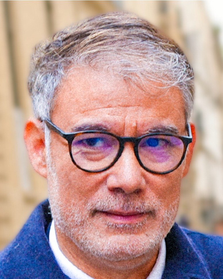 gauchecaca's tweet photo. Olivier Faure minable qualifie les gendarmes qui étaient à Sainte-Soline de voyous.
Ainsi celui qui est prêt à sucer n'importe quoi pour exister suce actuellement la roue de Mélenchon.

C'est pour quand la lune de miel avec LFI?

Le terme socialope lui sied bien, non? https://t.co/GKR0dBAvm4