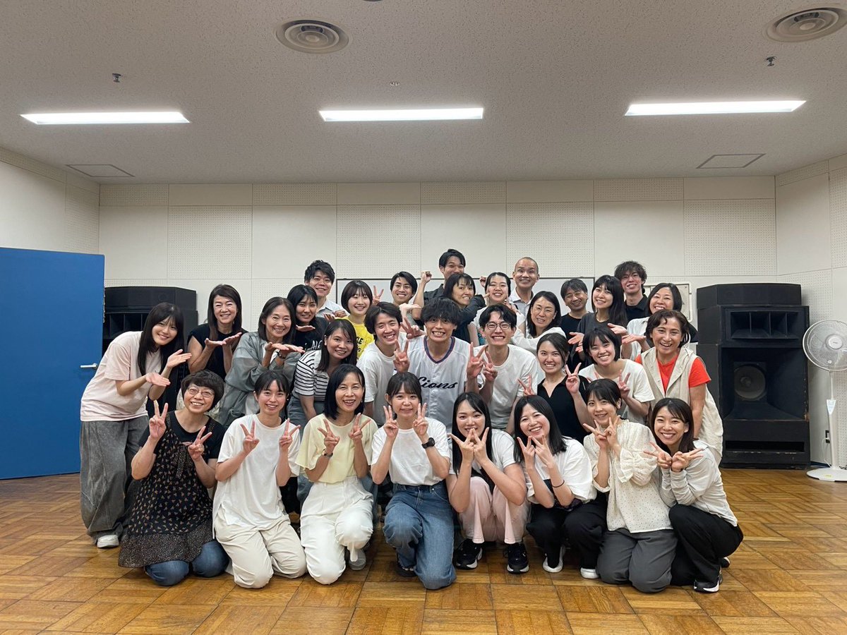 ken_edgar33's tweet photo. #演技部屋 主宰 檜尾健太さん
第6回 #馬渕ありさ 監督WS

リアリティを追求した時間で
とても新鮮でした😆

普段人と話している時って、
違う視点で聞いたりすると面白い。

芝居をしてない時の方が、面白い❗️

また学びました…☺️
とても有意義な時間をありがとうございました❗️ https://t.co/VDCWFn4Wro