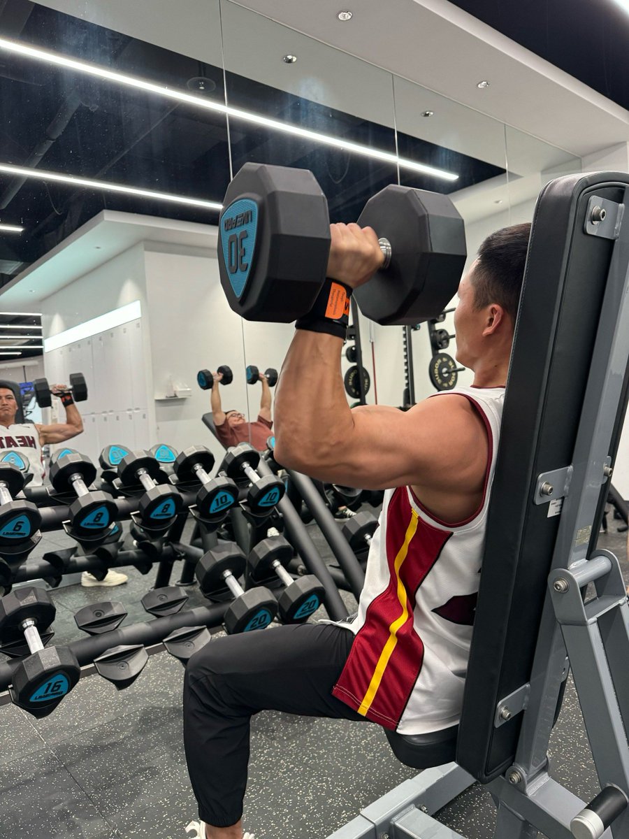Ron39349519's tweet photo. Yesterday I thought "I can’t". Today I showed up, pushed through, and crushed it. Small wins = big confidence. Let’s keep breaking limits together.， https://t.co/5q9bCKxo18