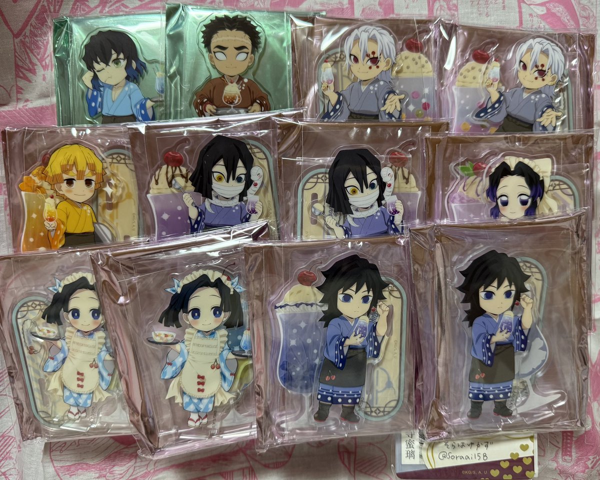 soraai158's tweet photo. 【交換、譲渡】 鬼滅の刃 ufotable クリームソーダパーラー アクリルスタンド 缶バッジ カード A B

譲 : 
画像1〜3、カナヲ、宇髄、伊黒、☆義勇、しのぶ、善逸、○伊之助、○悲鳴嶼、、○アオイ

求 : 蜜璃 、定価+送料

☆は1点につき○を2点お迎えください

都内お手渡し、郵送 https://t.co/uneiJeQcMa