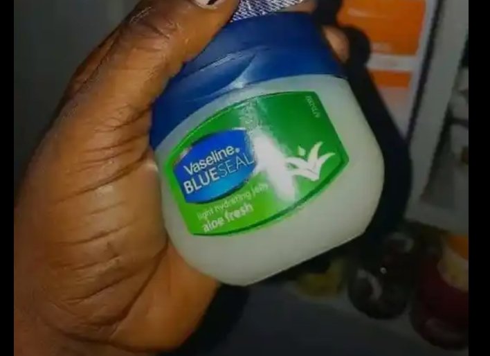 lestukboy's tweet photo. What is it use for???? https://t.co/TFkauBX1XD