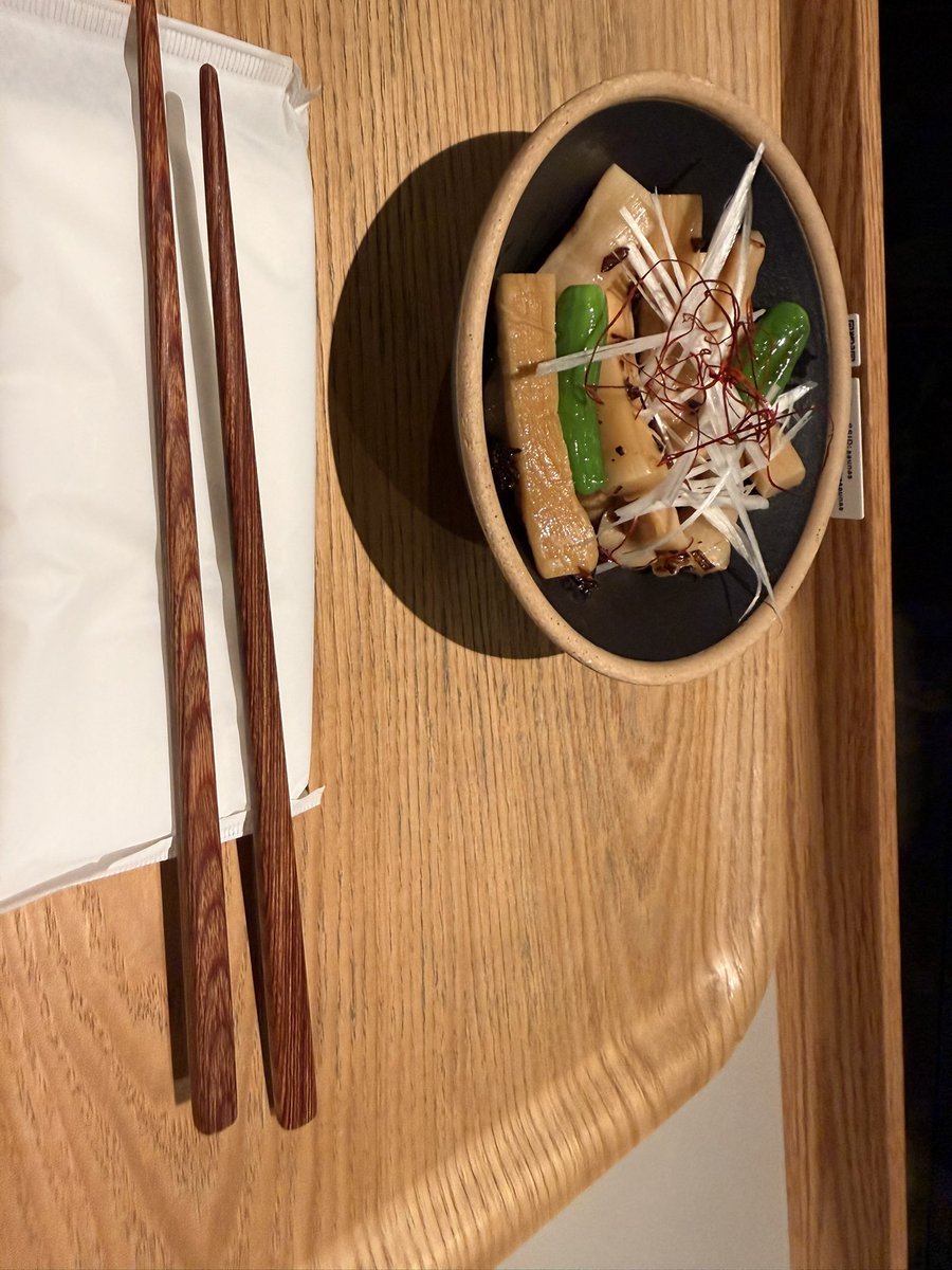 nureneko2's tweet photo. 渋谷サウナスへ行き、メンマを食べて帰り路へ。
今日のアウフグースの音楽はジブリでした。 https://t.co/LUDie3kUSW