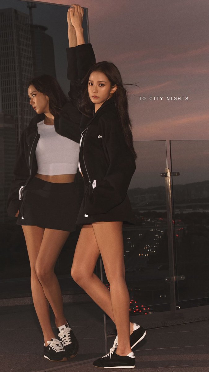 blinksunitedtwt's tweet photo. #JISOO x alo https://t.co/tHnaRLvmXu