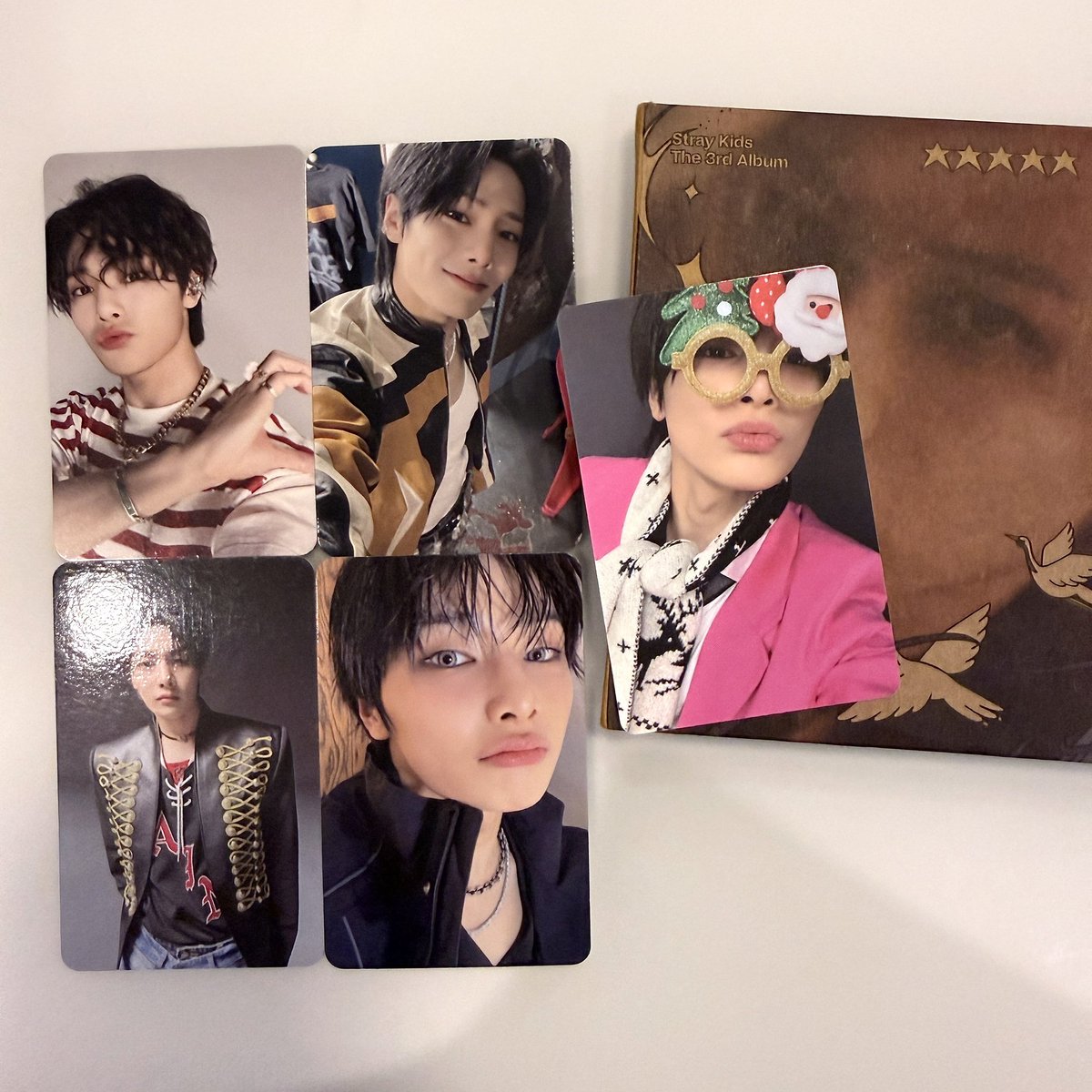 hyuneluov's tweet photo. 🫧 🍧 #luovmails

got my cutie baby bread pocas in the mail today ! paid for 4 pocas and received 5 with a free felix album 🥹 thank u sm for the fast and hassle free transaction po ~ more budols to come hehe 🫰🏻

@hydeskz #thankuhaido https://t.co/5RSrcQ46Lb