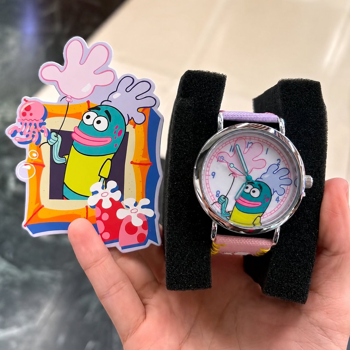 zyxwve2's tweet photo. LUCUU BGTT❓❓❓jam tangan bikini bottom 😖🤏🏻
https://t.co/xuyGnNGxFO #zonauang #blindbox #kkv #fyp https://t.co/BoXdzW56I0