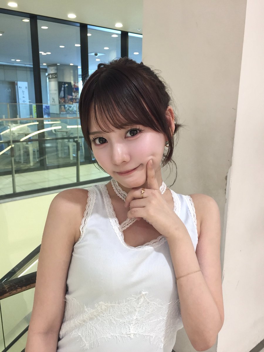 saito_nagisa's tweet photo. 夏の想い出！🌻✨ https://t.co/IT9n24YClh