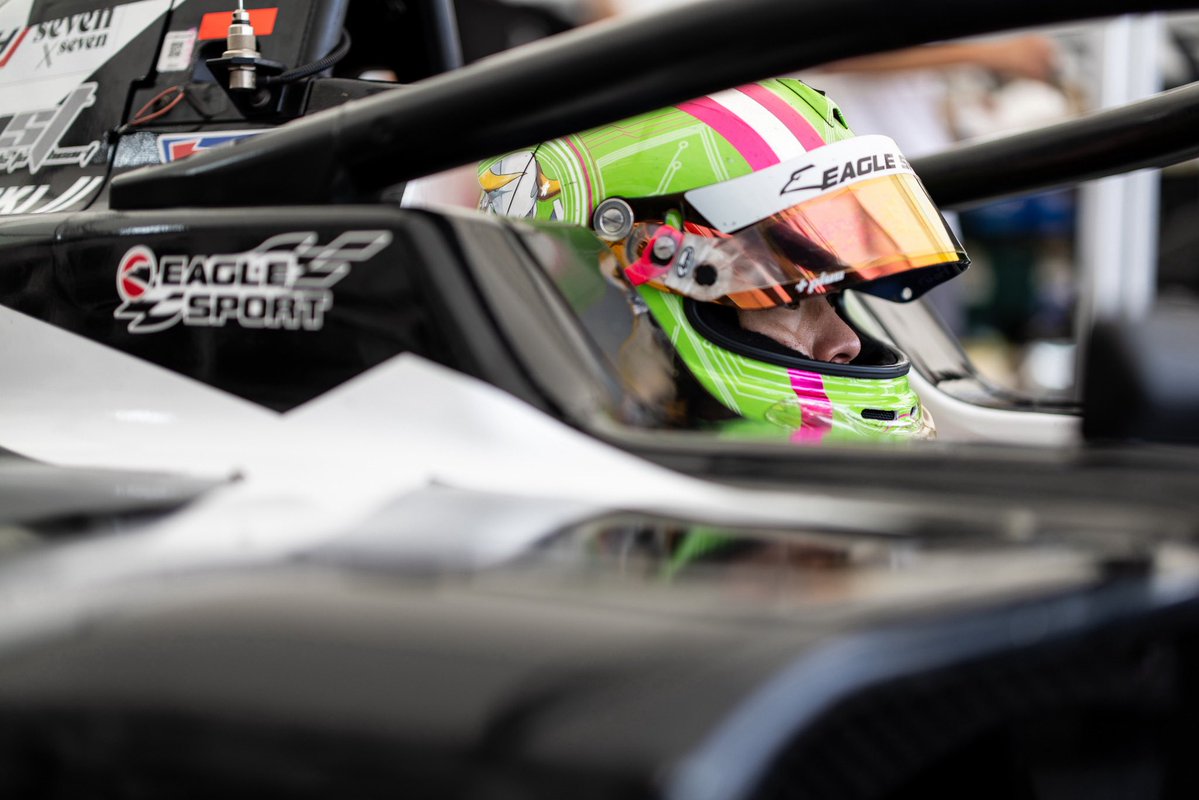 Leon_Ochiai's tweet photo. FIA-F4 JP 第7戦&amp;第8戦

FP1 P9
FP2 P19
FP3 P19
FP4 P18

やっとシングルに入る事が出来てきました。
チームやスポンサー様の支えがあって戦える様になってきたので、ここから更にチームと共に積み上げて表彰台目指して頑張ります🔥

#Hojust
#福興建設株式会社
#SERNES株式会社
#Lambostyle
#f4jp https://t.co/zdnxXHfh8G
