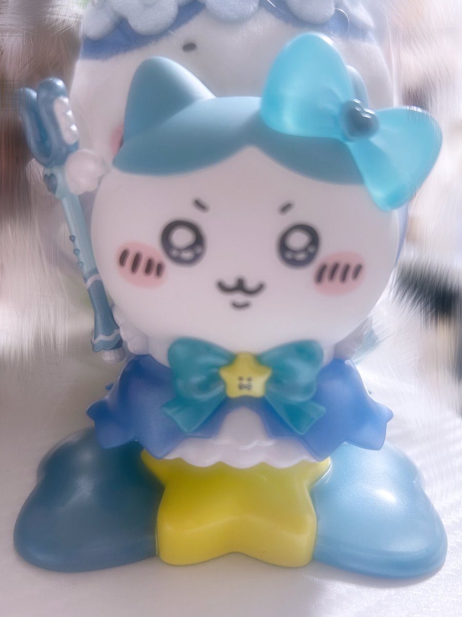 mobu_cha_'s tweet photo. 超まじかるちいかわのフィギュアランダムだったけど、ハチワレでた！🩵 https://t.co/vrohfWs55r