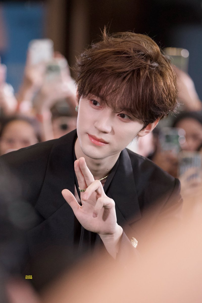 click_scene's tweet photo. ได้เจออี้หรานแล้ว😭😭😭😭😭

#HappitatxZhouYiran 
#โจวอี้หราน #ZhouYiran #周翊然 https://t.co/g3rcYLOJTf